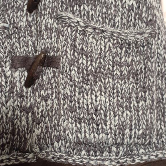 MODA International Gray & Light Blue Button Front Sweater. XS - Picture 5 of 8